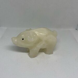 Onyx Pig Crystal Carving